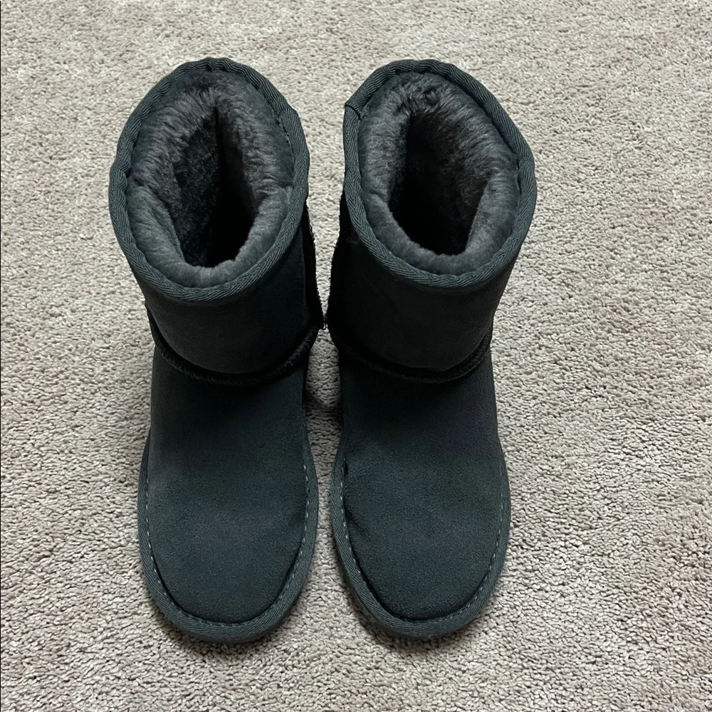 Dream Pairs fuzzy boots
